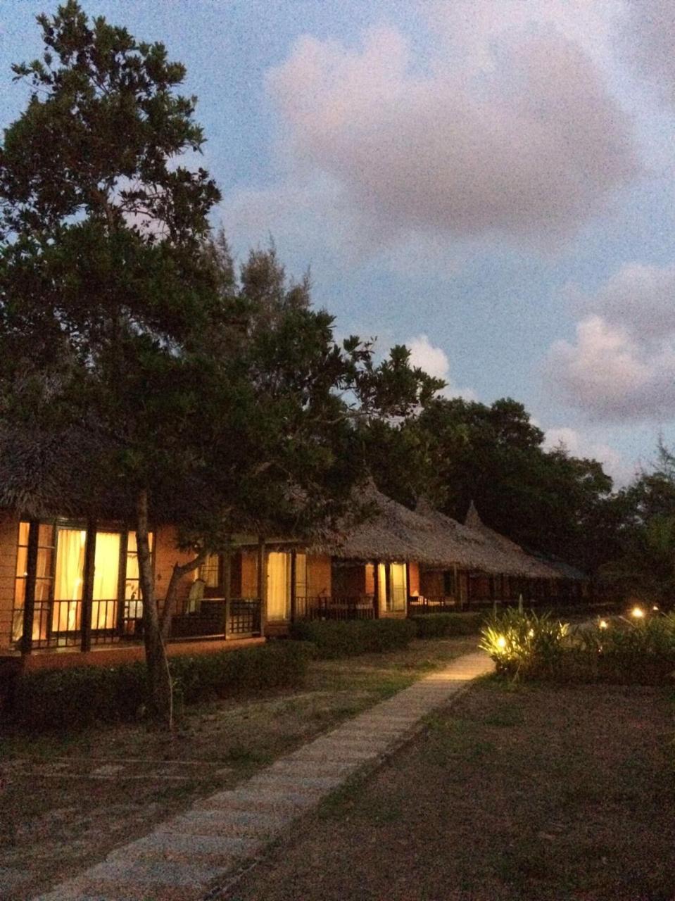 Phayam Cottage Resort Đảo Ko Phayam Ngoại thất bức ảnh
